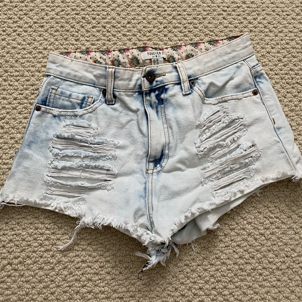 2/$20 Forever 21 light blue denim size 26